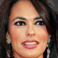 Cucinotta Nude