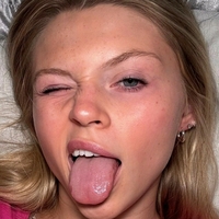 Devyn Hutchison Nude